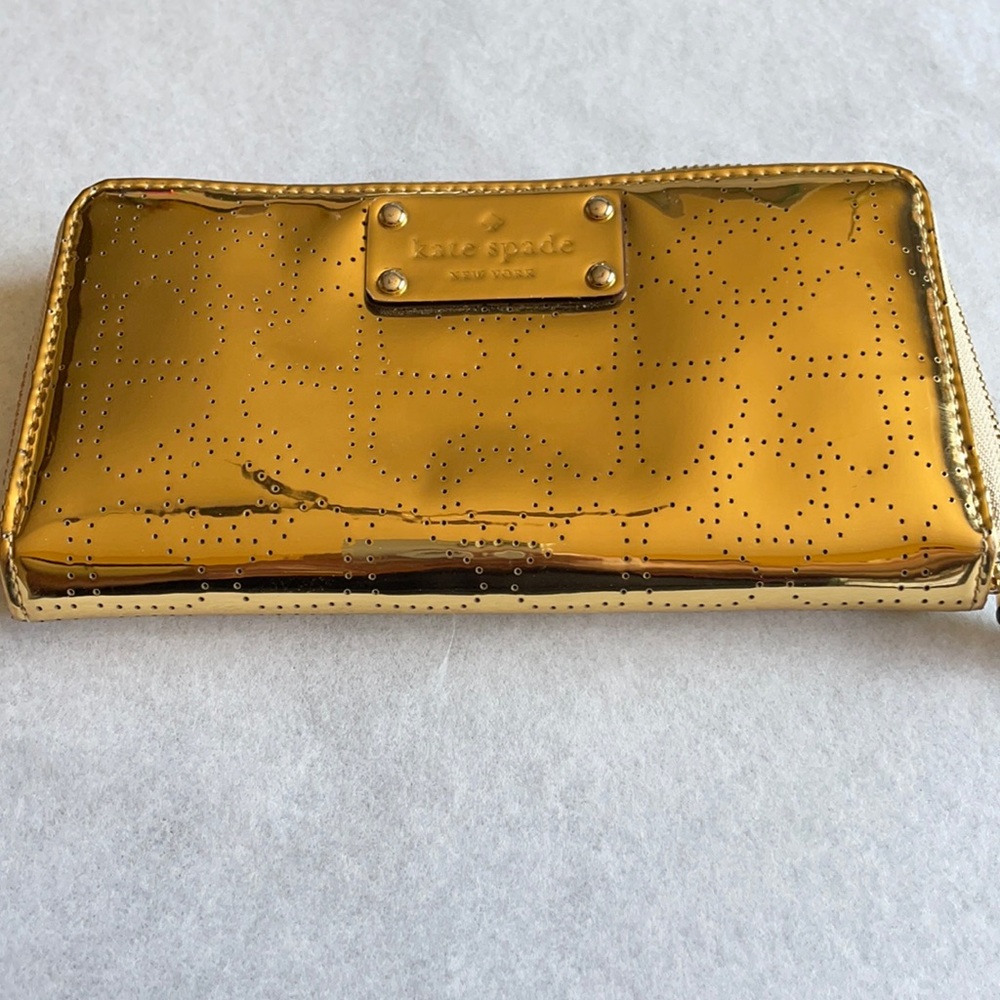 Kate spade gold wallet multiple pockets‎